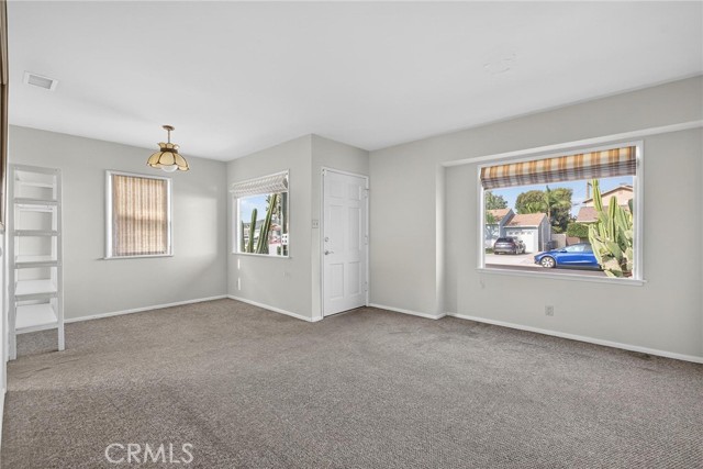 MLS #SB25254106 image #1