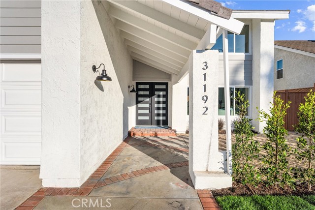 MLS #SB25254541 image #1