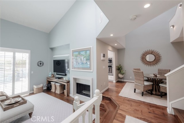 MLS #SB25254581 image #1