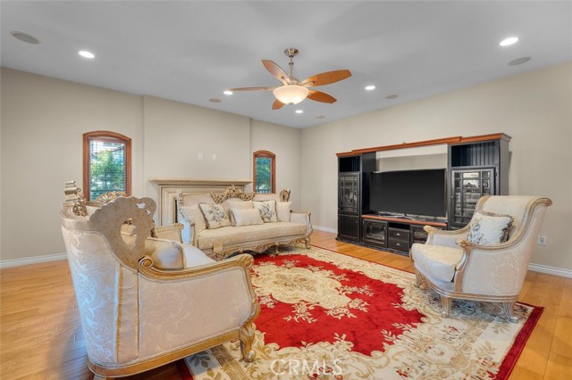 MLS #SB25254707 image #18