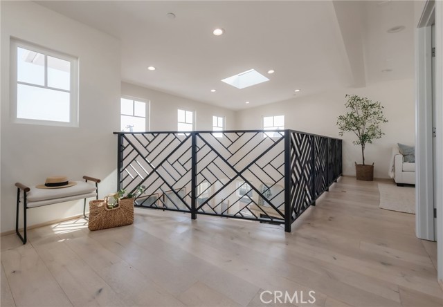 MLS #SB25254754 image #24