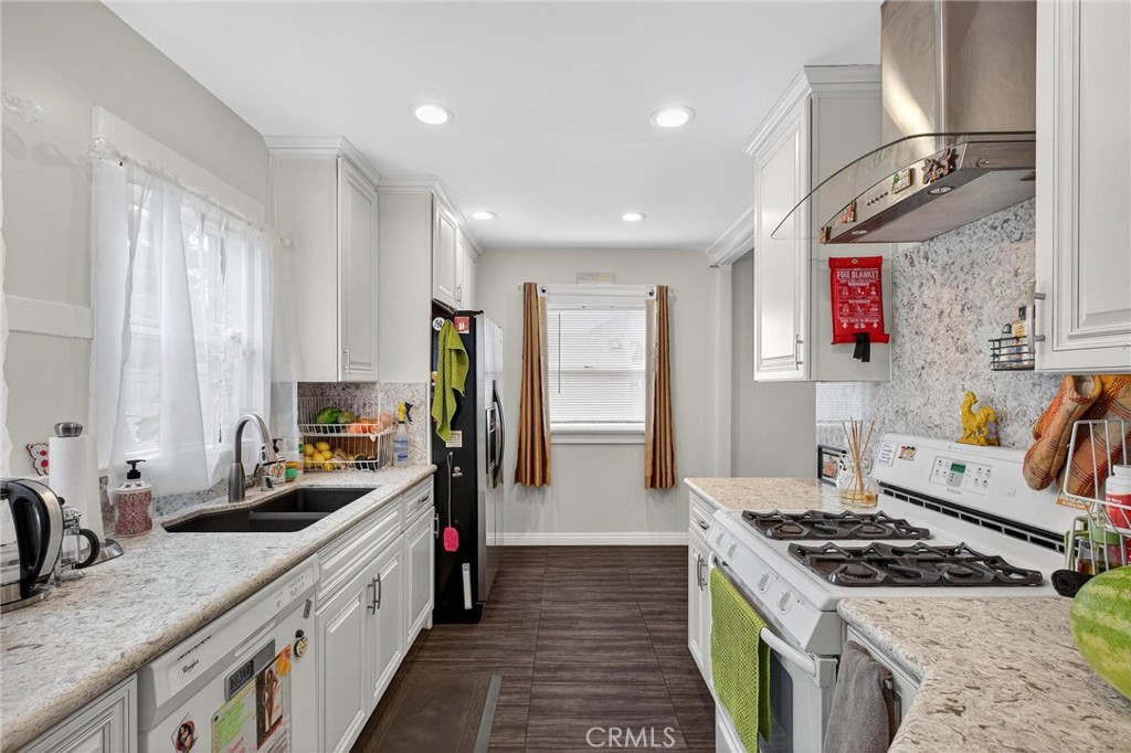 MLS #SB25254937 image #18