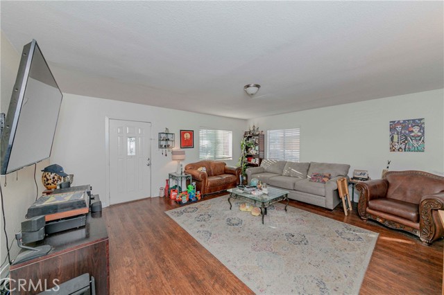 MLS #SB25255306 image #6