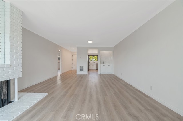 MLS #SB25255421 image #4