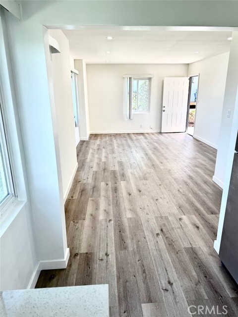 MLS #SB25255619 image #5