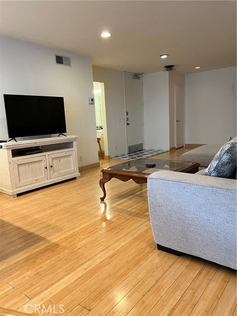 MLS #SB25255791 image #7