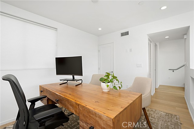 MLS #SB25256212 image #17