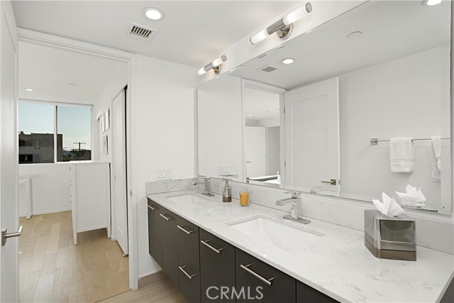 MLS #SB25256212 image #27