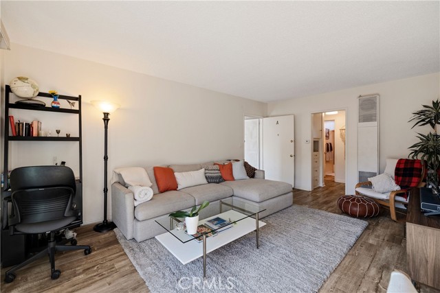 MLS #SB25256216 image #8