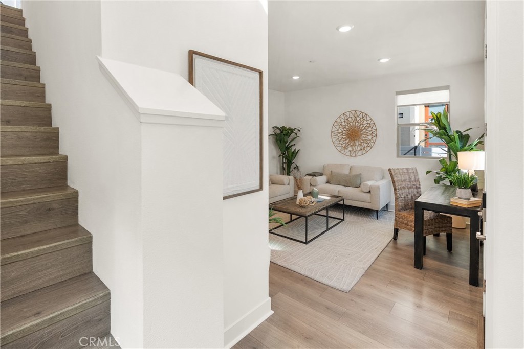 MLS #SB25256715 image #8