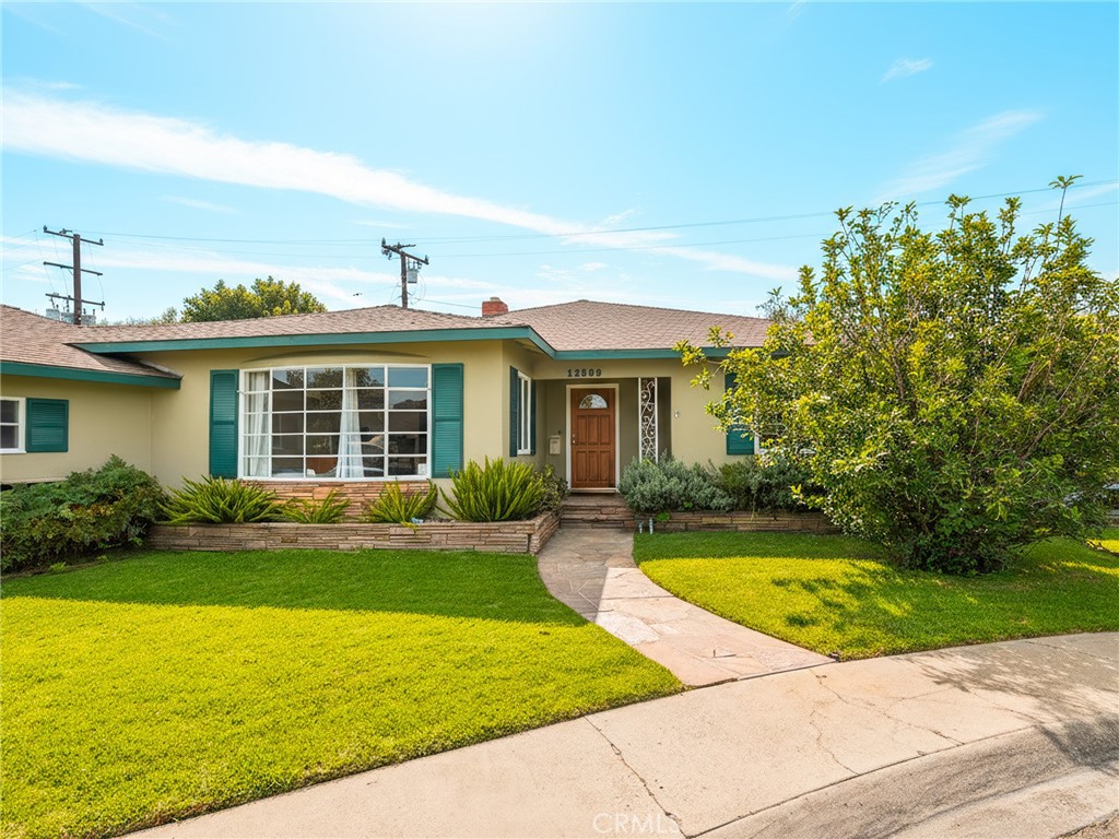 MLS #SB25256870 image #1