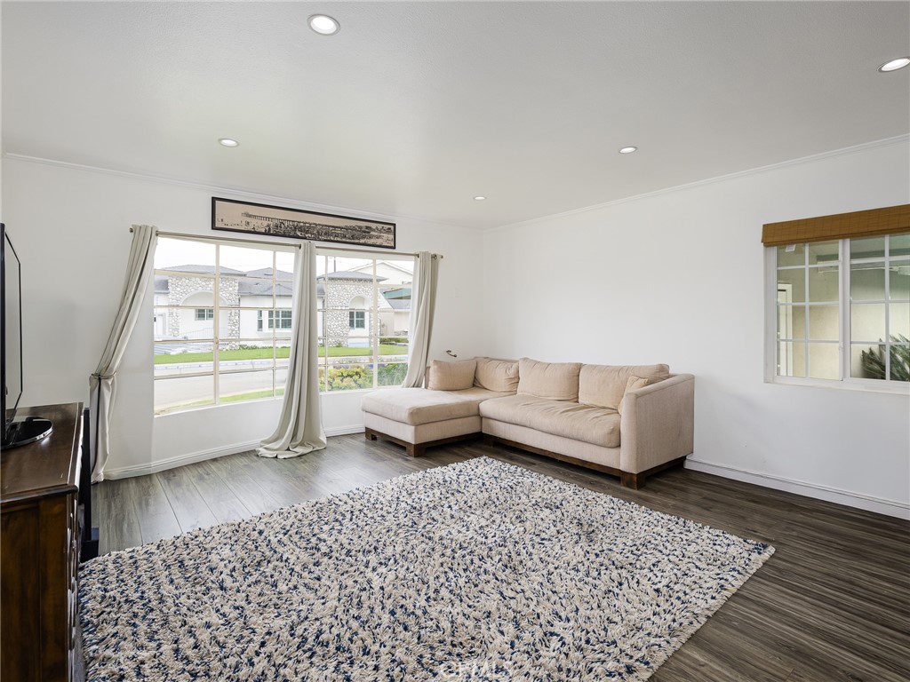 MLS #SB25256870 image #3