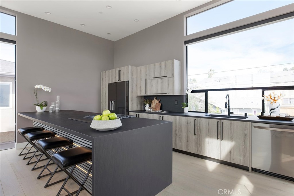 MLS #SB25256927 image #17