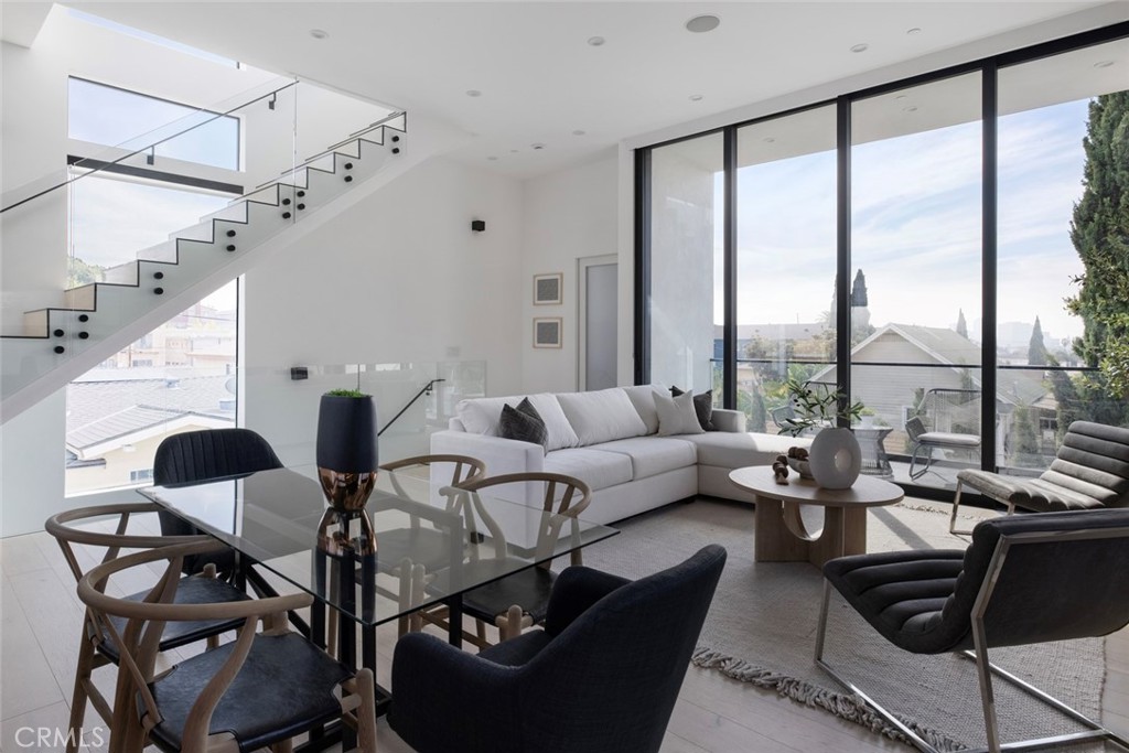 MLS #SB25256927 image #2