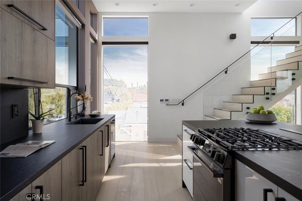 MLS #SB25256927 image #20