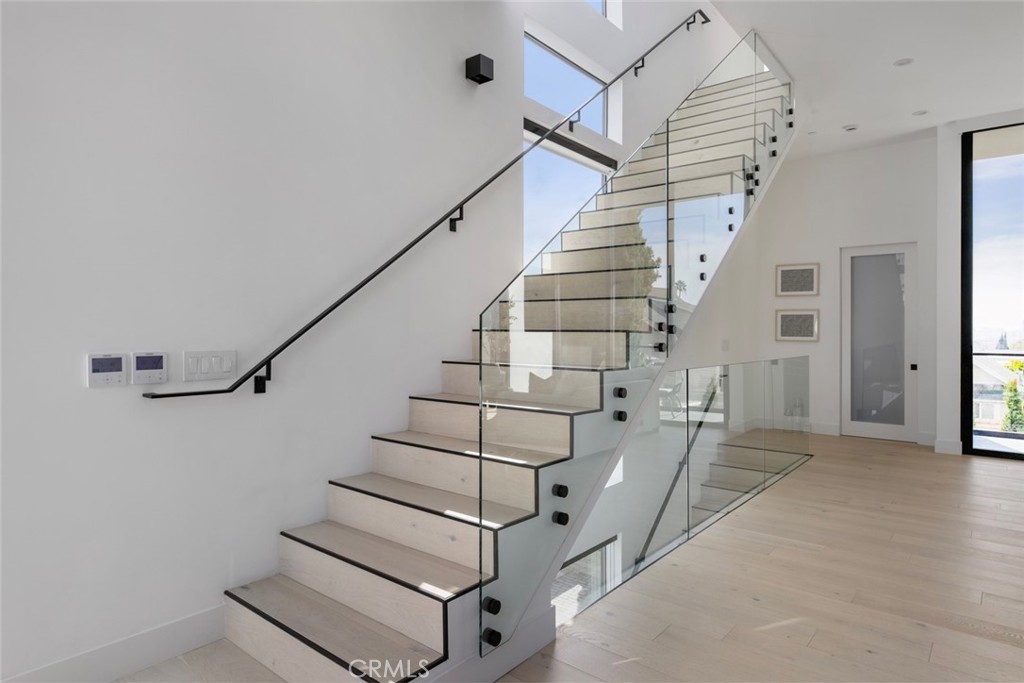 MLS #SB25256927 image #22