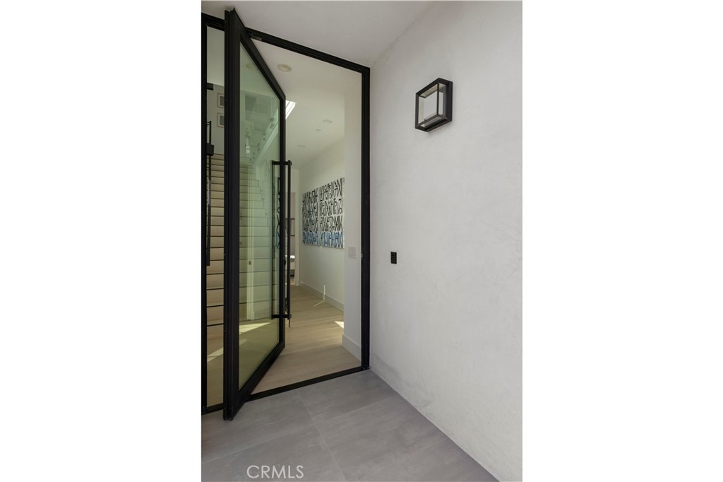 MLS #SB25256927 image #5