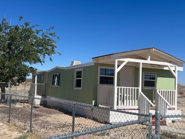 MLS #SB25257384 image #1