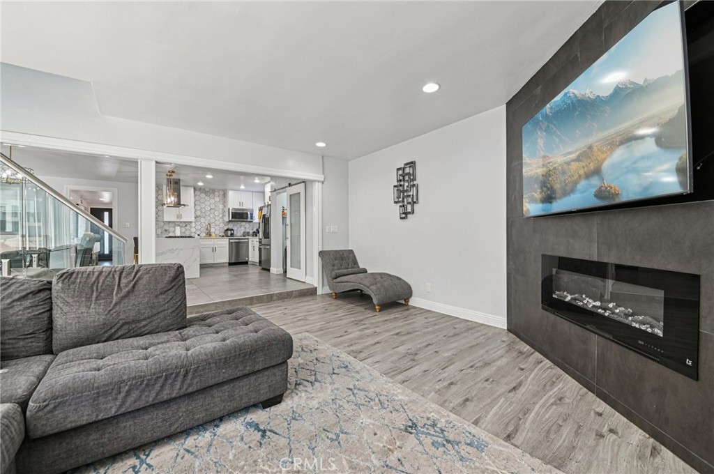 MLS #SB25257692 image #6