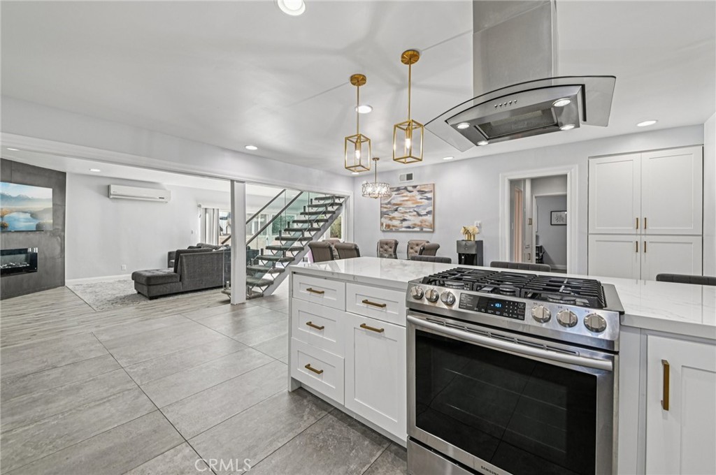 MLS #SB25257692 image #9