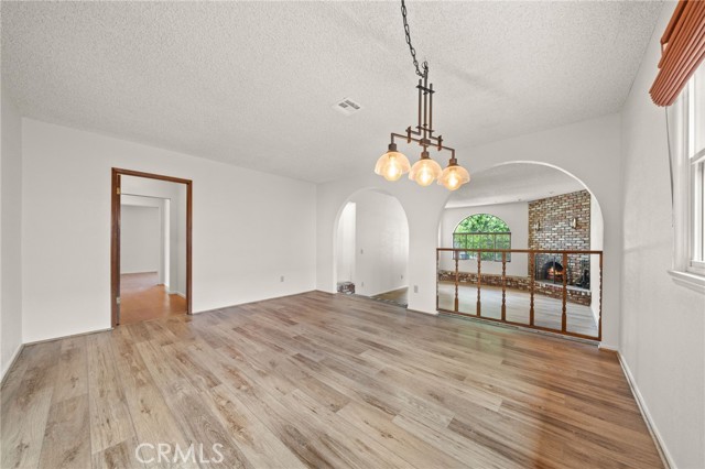 MLS #SB25257999 image #10