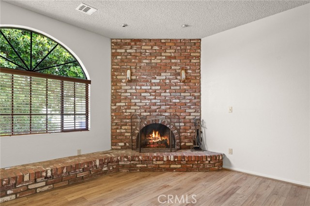 MLS #SB25257999 image #7