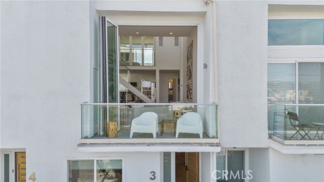 MLS #SB25258636 image #1