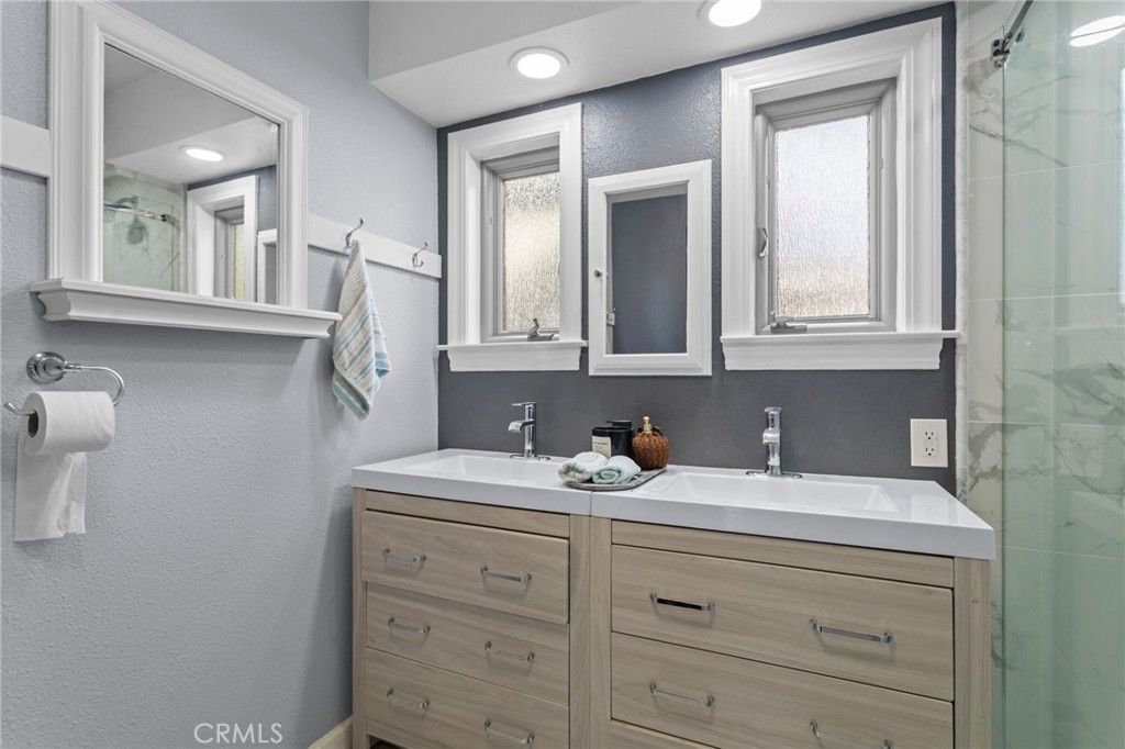 MLS #SB25258817 image #5