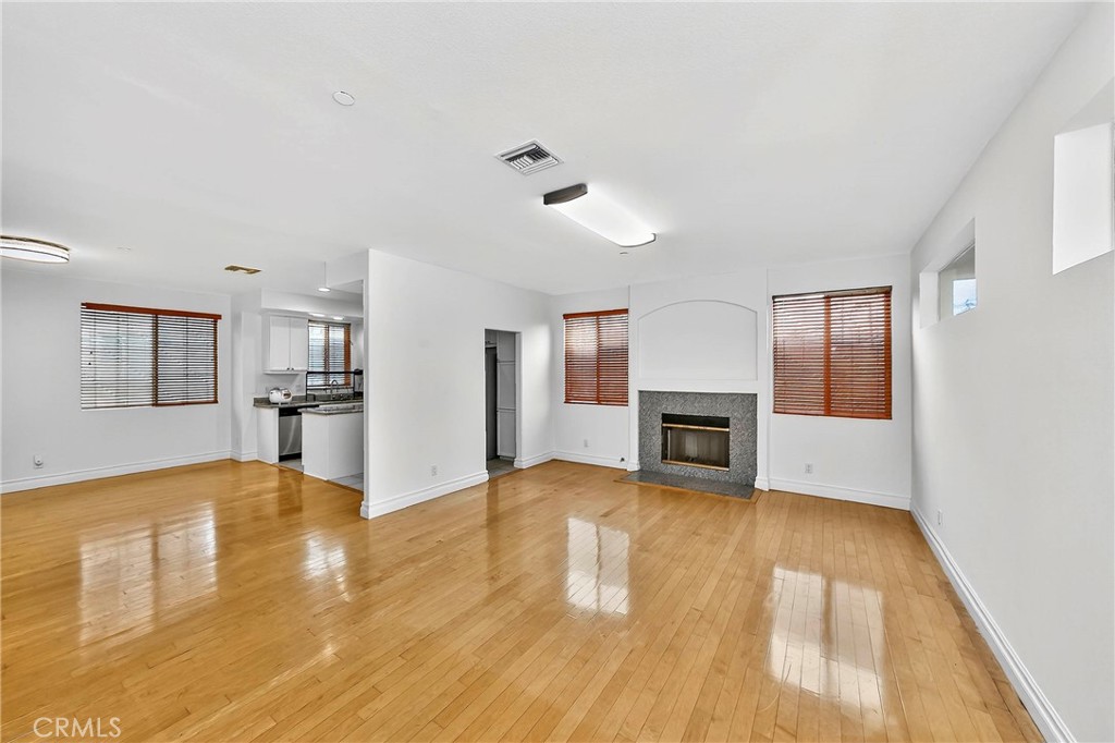 MLS #SB25258865 image #2