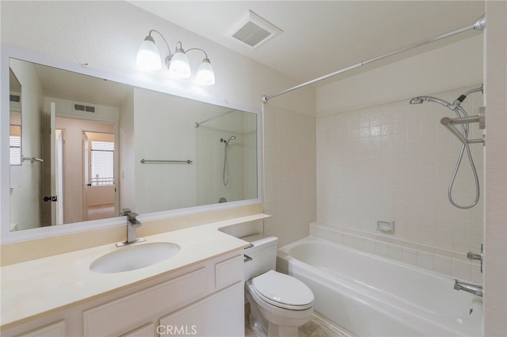 MLS #SB25220352 image #9