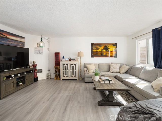 MLS #SB25259334 image #3