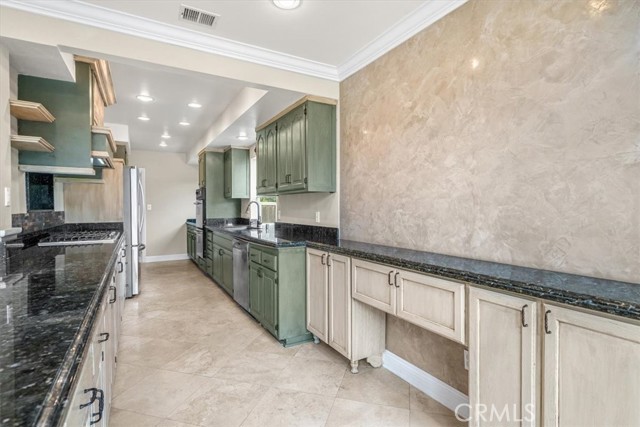 MLS #SB25259443 image #7