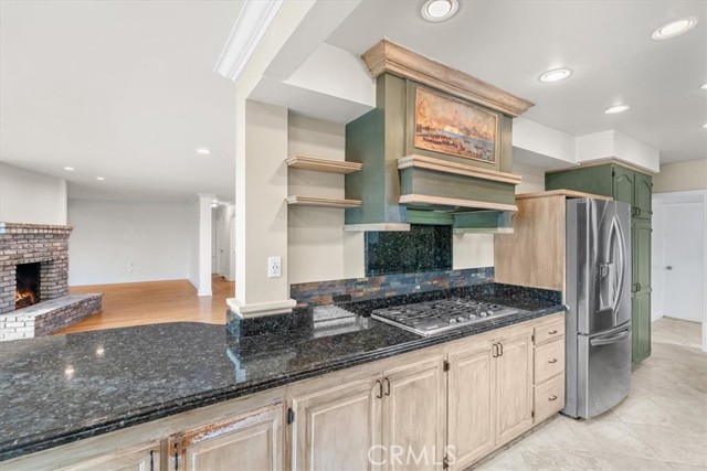 MLS #SB25259443 image #8