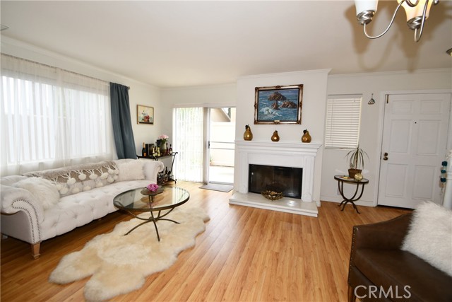 MLS #SB25259551 image #5