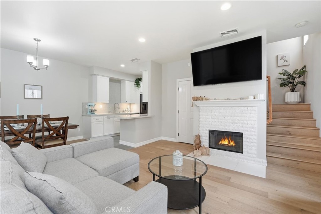 MLS #SB25259568 image #1