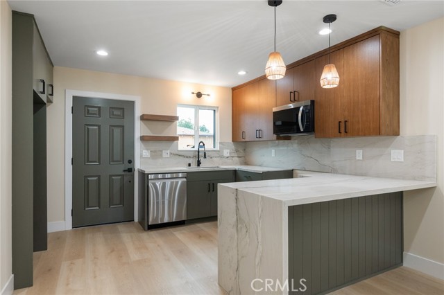 MLS #SB25259611 image #4