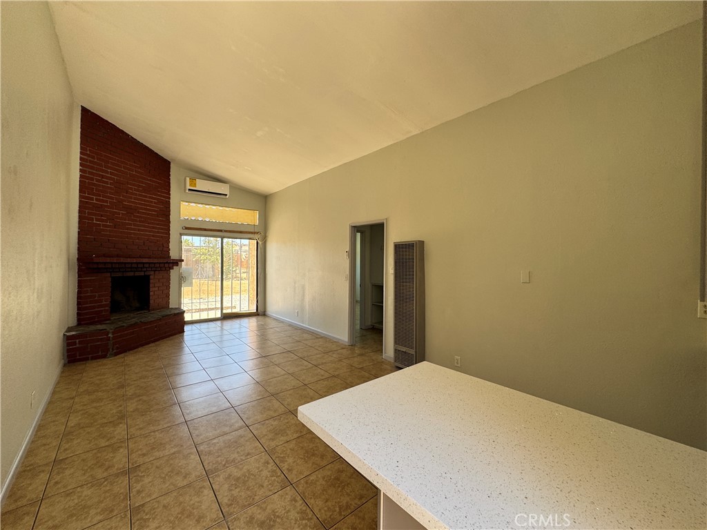 MLS #SB25259710 image #5