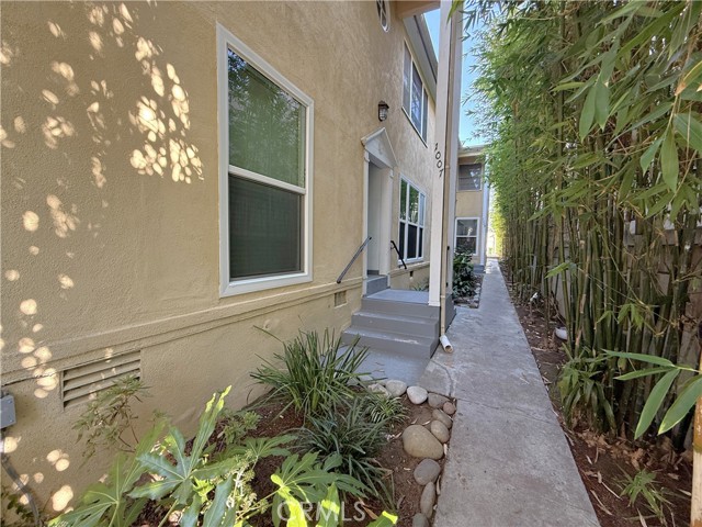 MLS #SB25259771 image #1