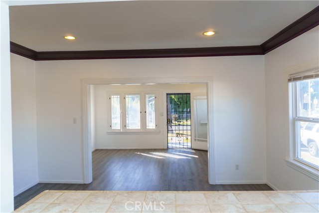 MLS #SB25260297 image #4