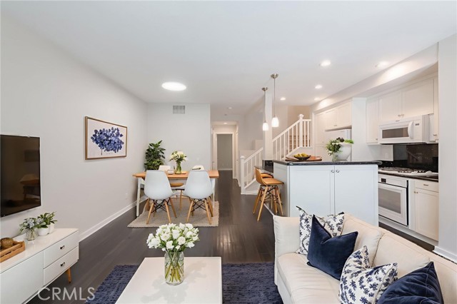 MLS #SB25260576 image #5