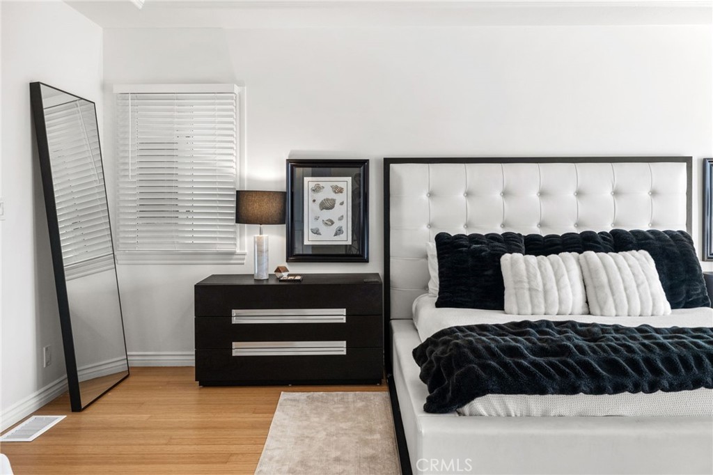 MLS #SB25260631 image #24