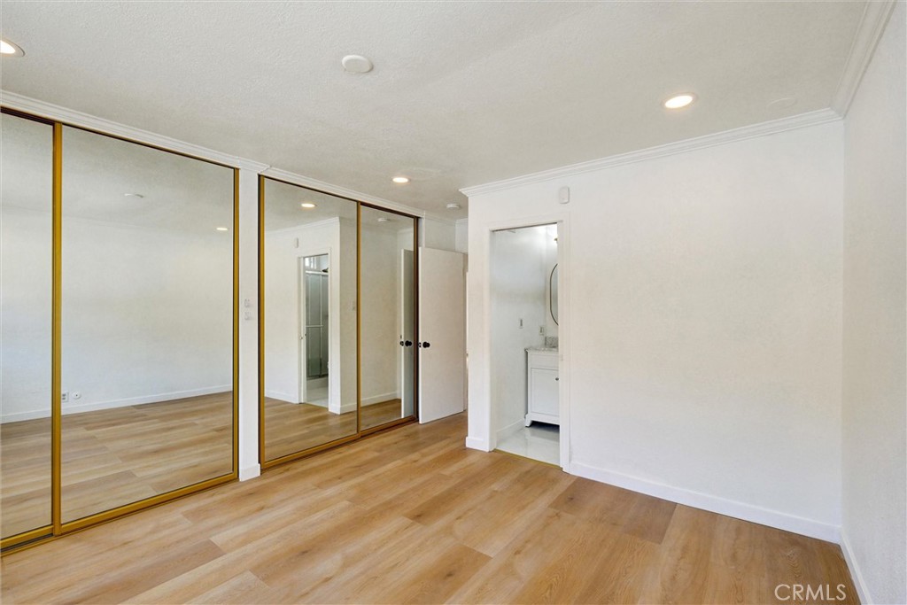 MLS #SB25223870 image #9