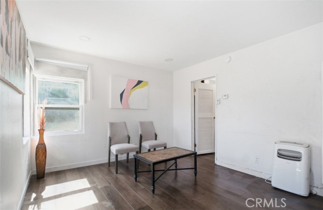 MLS #SB25261370 image #1