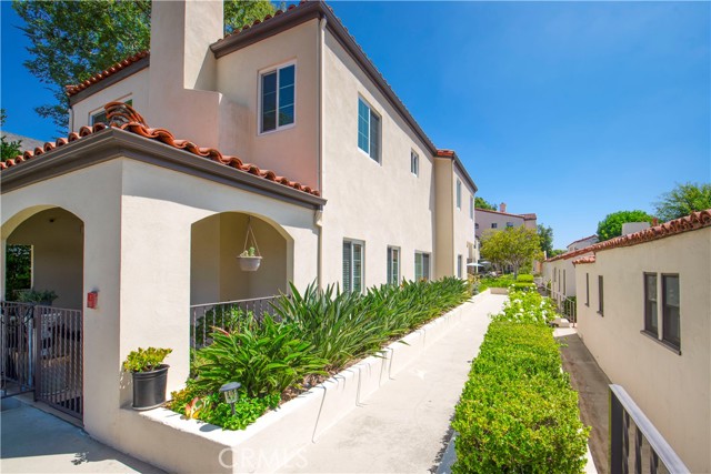 MLS #SB25261447 image #2