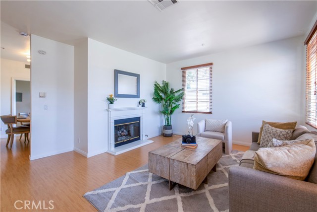 MLS #SB25261447 image #8