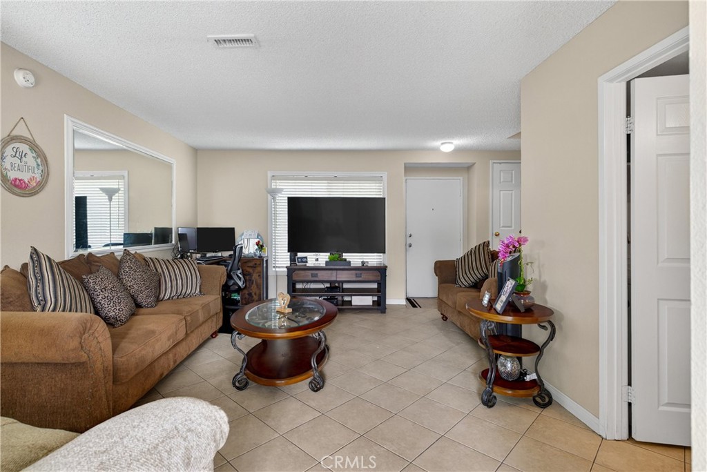 MLS #SB25261529 image #6