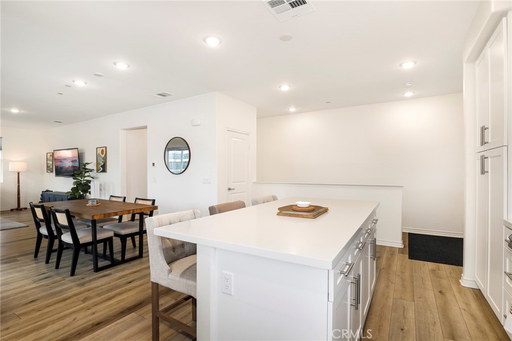 MLS #SB25261734 image #1