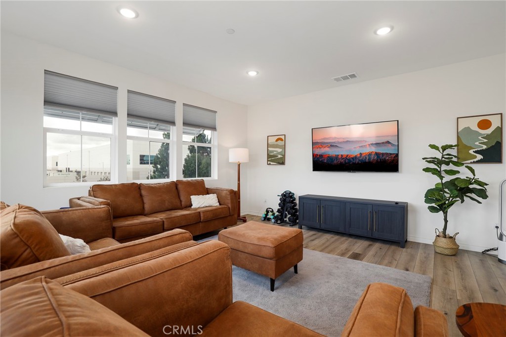 MLS #SB25261734 image #13