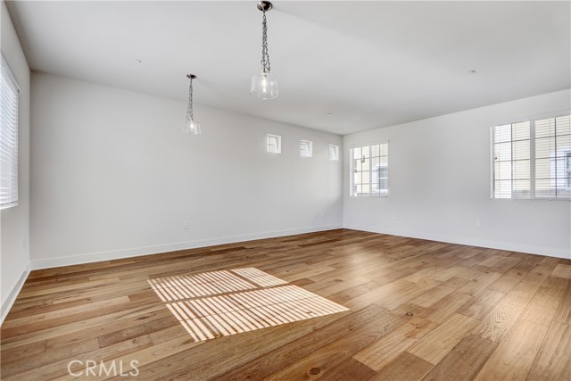 MLS #SB25262085 image #12