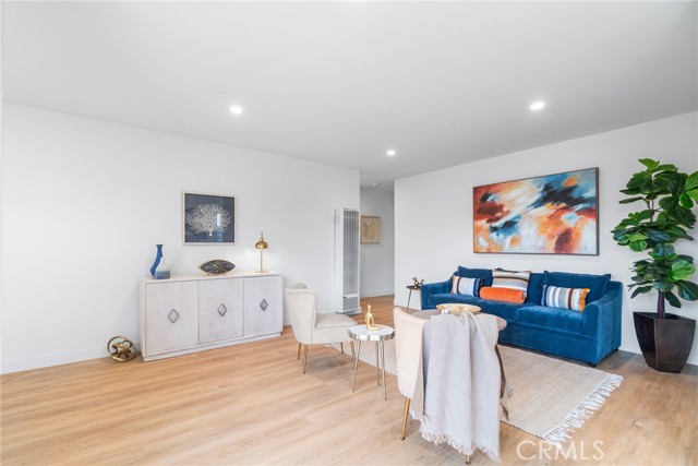 MLS #SB25262251 image #8